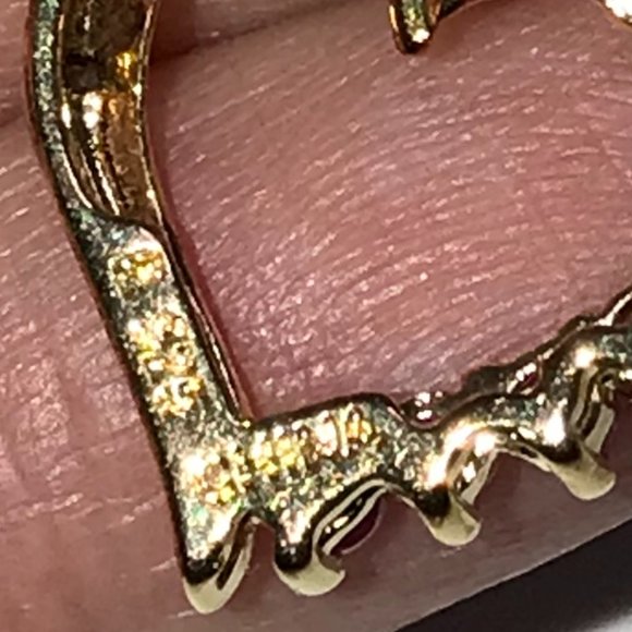 18" 18kg Vermeil Cable chain with Diamond and Ruby Heart Pendant - Picture 9 of 9